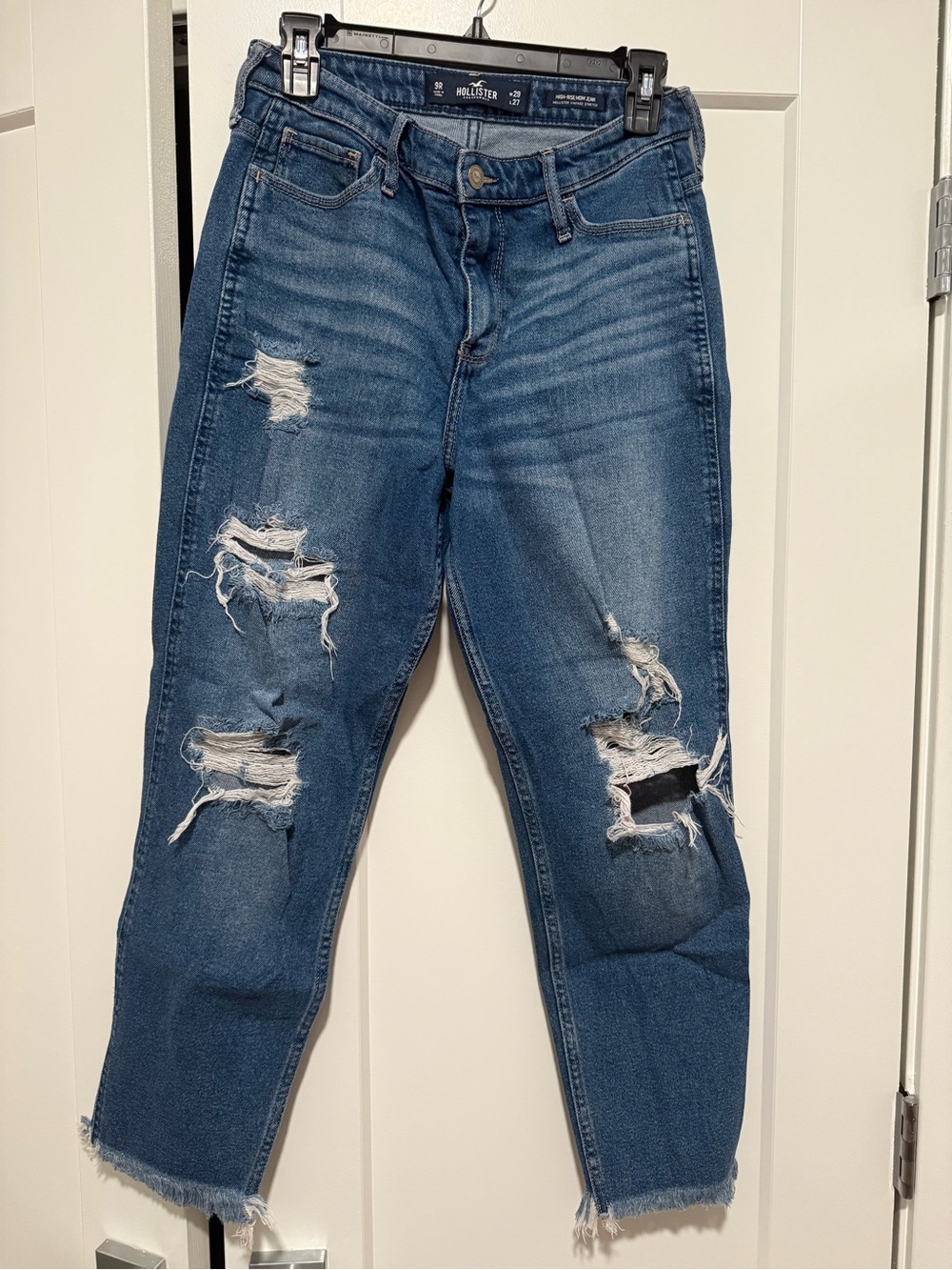 Hollister Women's Medium Blue Distressed Boyfriend Jeans